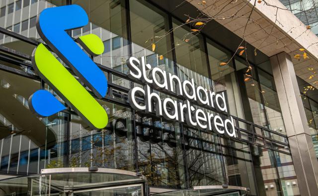 Standard Chartered: С ETF на крипторынок вольют до $100 миллиардов, BTC вырастет до $200 000