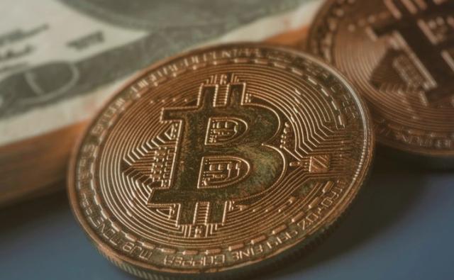Битва за стейблкоины: Сенат США голосует по судьбоносному законопроекту Битва за стейблкоины: Сенат США голосует по судьбоносному законопроекту
