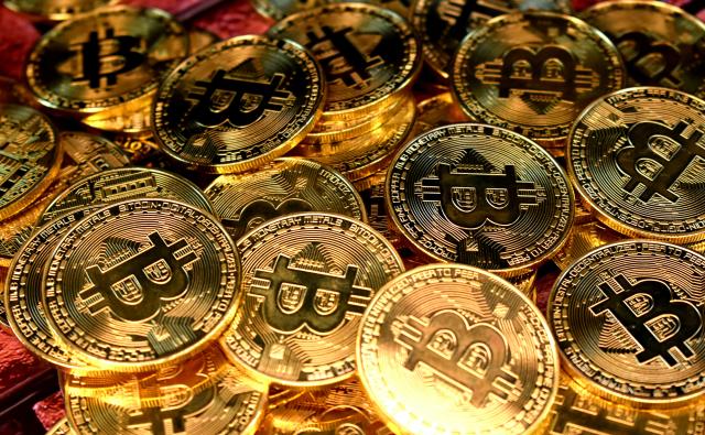 Автор "Черного лебедя" считает биткоин провальным