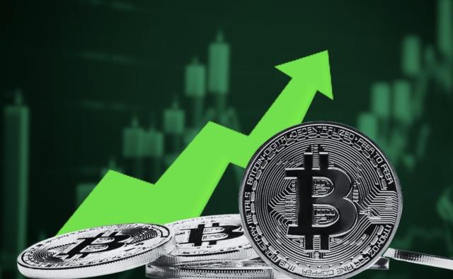 Bitcoin вновь достигает $100k: коррекция окончена?