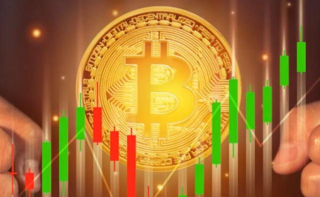 Биткоин: прорыв или падение? Мигающие сигналы