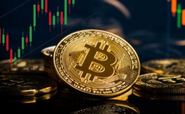 Цена биткоина достигла $68 тыс. на фоне сжатия треугольника