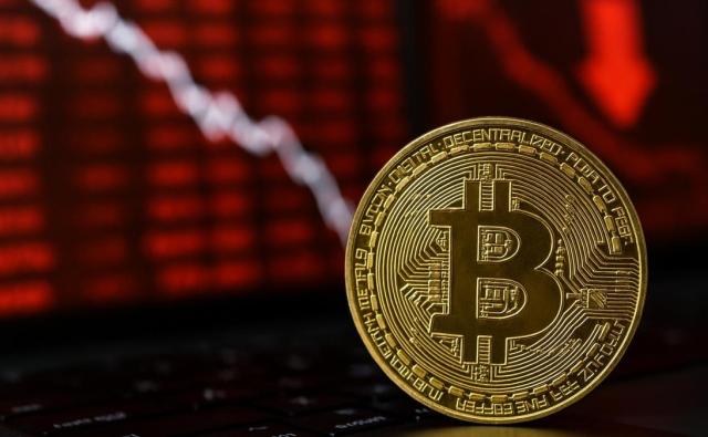 Биткоин у уровней 2021 года. Почему трейдеры ждут Биткоин по $50 000 и ниже?