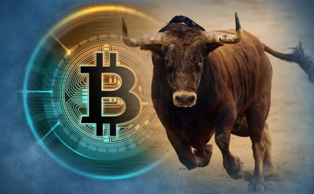 Биткоин остается выше $60 тыс., покупатели нацелены на $66 тыс. на фоне спекуляций о снижении ставки