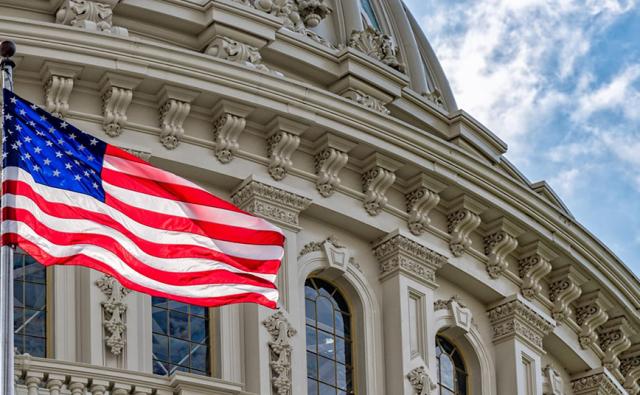 Банковский комитет Сената откладывает рассмотрение структуры крипторынка: двухпартийные переговоры продолжаются