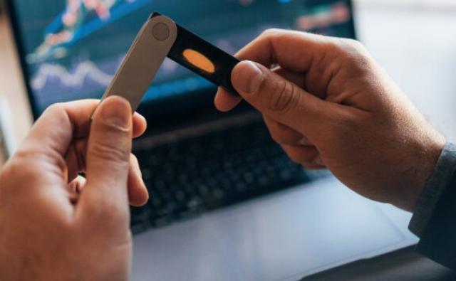 Ledger Live: доходность стейблкоинов до 9,9% APY Ledger Live: доходность стейблкоинов до 9,9% APY