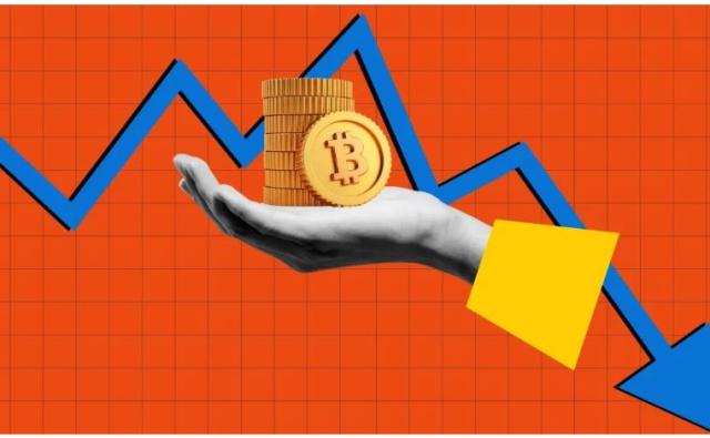 От $49 тыс. до $54,6 тыс. за час: биткоин-ETF спасает положение!