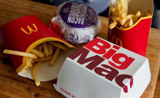 McDonald's раздаст NFT своим сотрудникам и клиентам из Китая