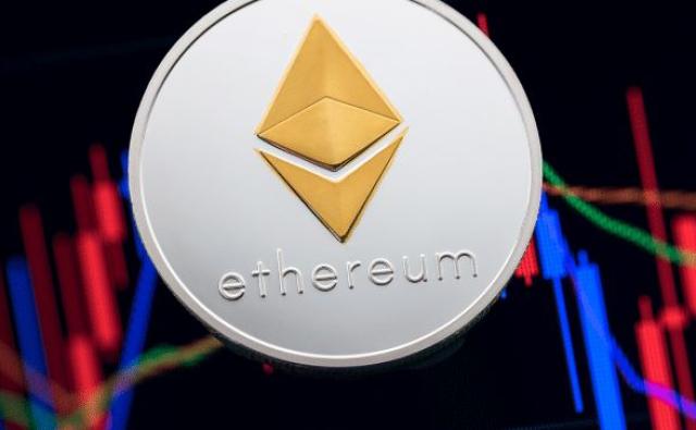 ETF на Ethereum привлекли $4 млрд за первую неделю торгов: что будет дальше с ценой ETH?