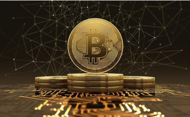 Биткоин достиг $58 тыс., в то время как средние и крупные кошельки замерли. Когда новый ATH?