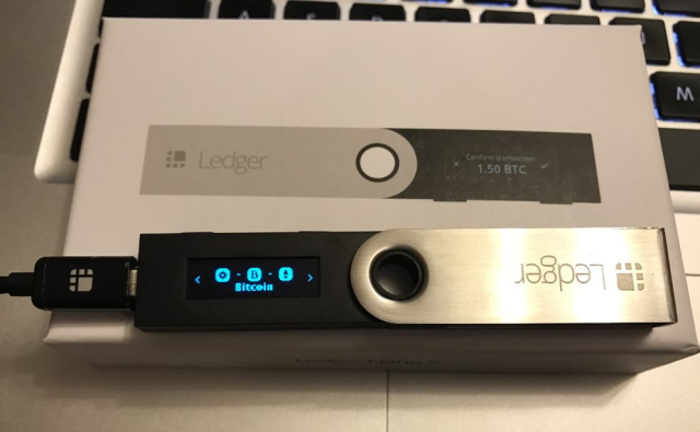 В Microsoft Store разместили фейковый Ledger Live, кошелек Monero взломан