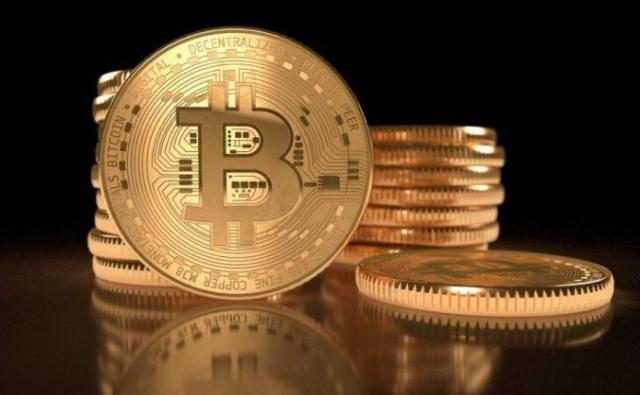 Председатель MicroStrategy объясняет, почему они не стали покупать на падении, когда цена биткоина недавно упала ниже 50 тыс. долларов