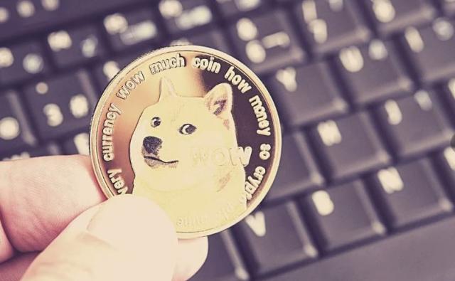 Сохранится ли поддержка $0,094 на фоне резкого падения активности сети Dogecoin?