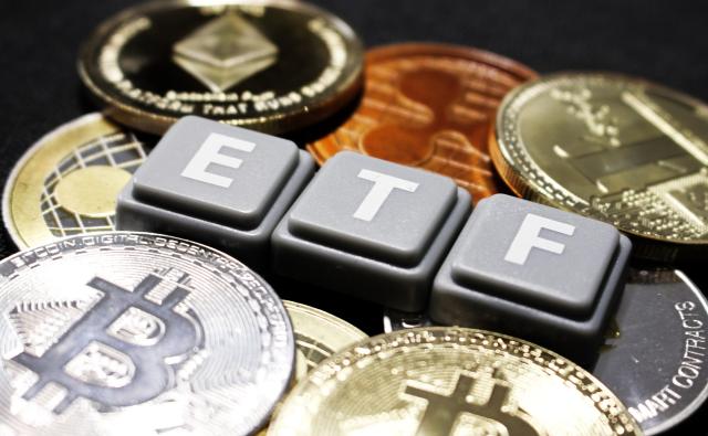 Какие Bitcoin ETF бывают?