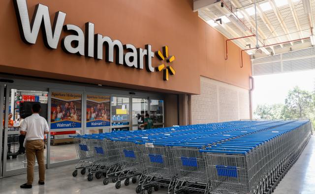 Walmart устанавливает 200 криптоматов: еще 8,000 - на подходе