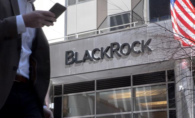 BlackRock не токенизирует активы на Hedera: курс HBAR снизился на 35%