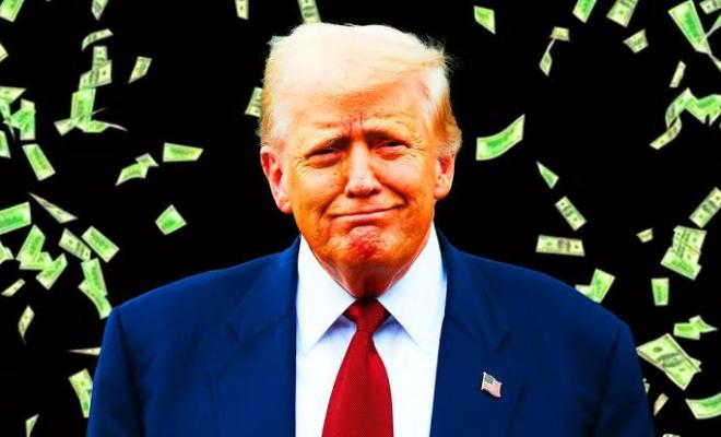 Трамп получил более $1 млрд от криптопроектов на фоне спада рынка