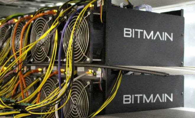 В Siacoin намерены направить весь хэшрейт сети на собственные майнеры В Siacoin намерены направить весь хэшрейт сети на собственные майнеры