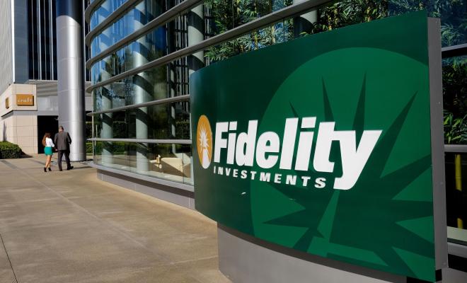 Fidelity открывает розничные счета для криптотрейдинга