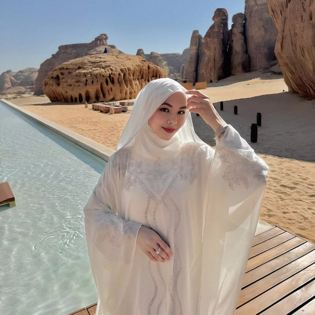 blogger-Saida Mambetova