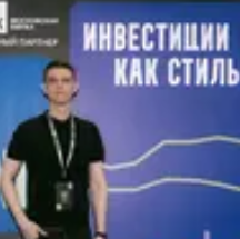 blogger-Pavel m12