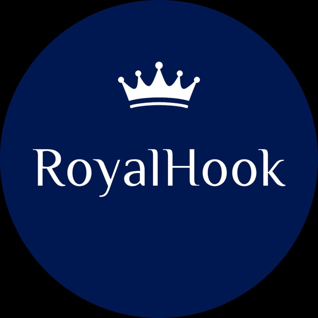 blogger-Royalhook 