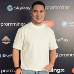 blogger-Владимир Брюков