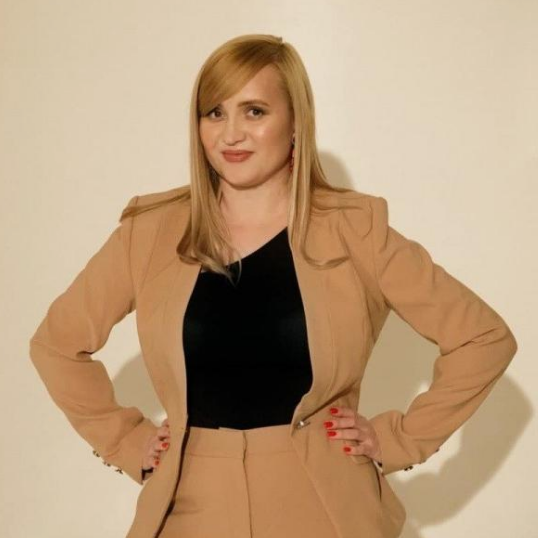 Рамина исхакова